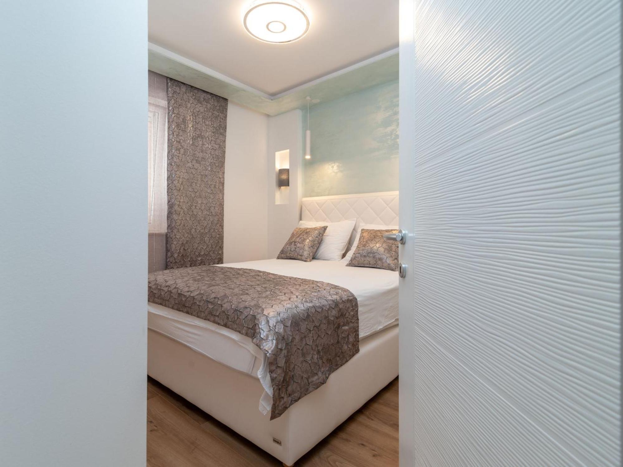 Apartment Mornar-3 By Interhome Trogir Exterior photo